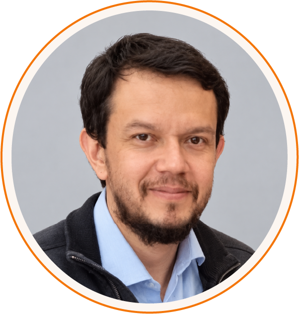 Dr. Efreen H. Montaño Figueroa